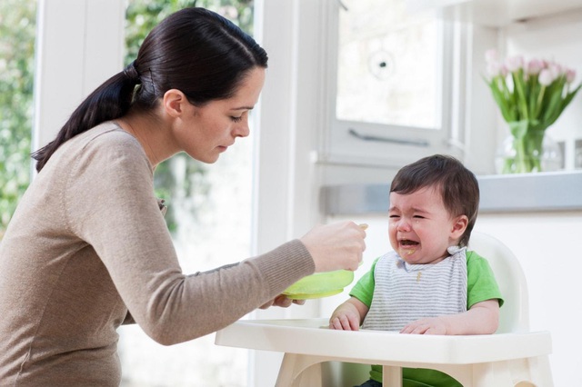 Ép con ăn gây hại thế nào?